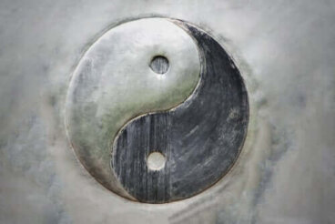 Yin i yang - poznaj dwoisty charakter ludzkiej egzystencji